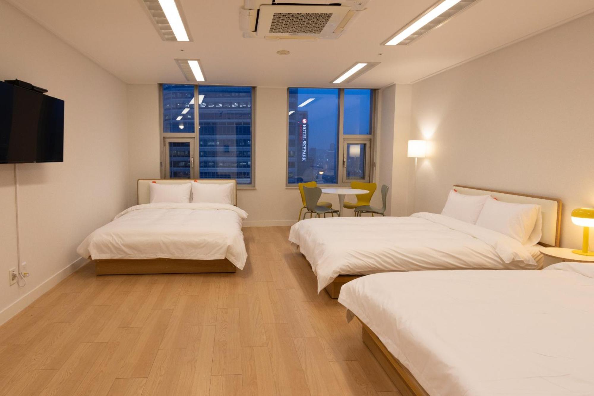 סיאול "Grand Opened" Maxtyle Guesthouse Dongdaemun מראה חיצוני תמונה