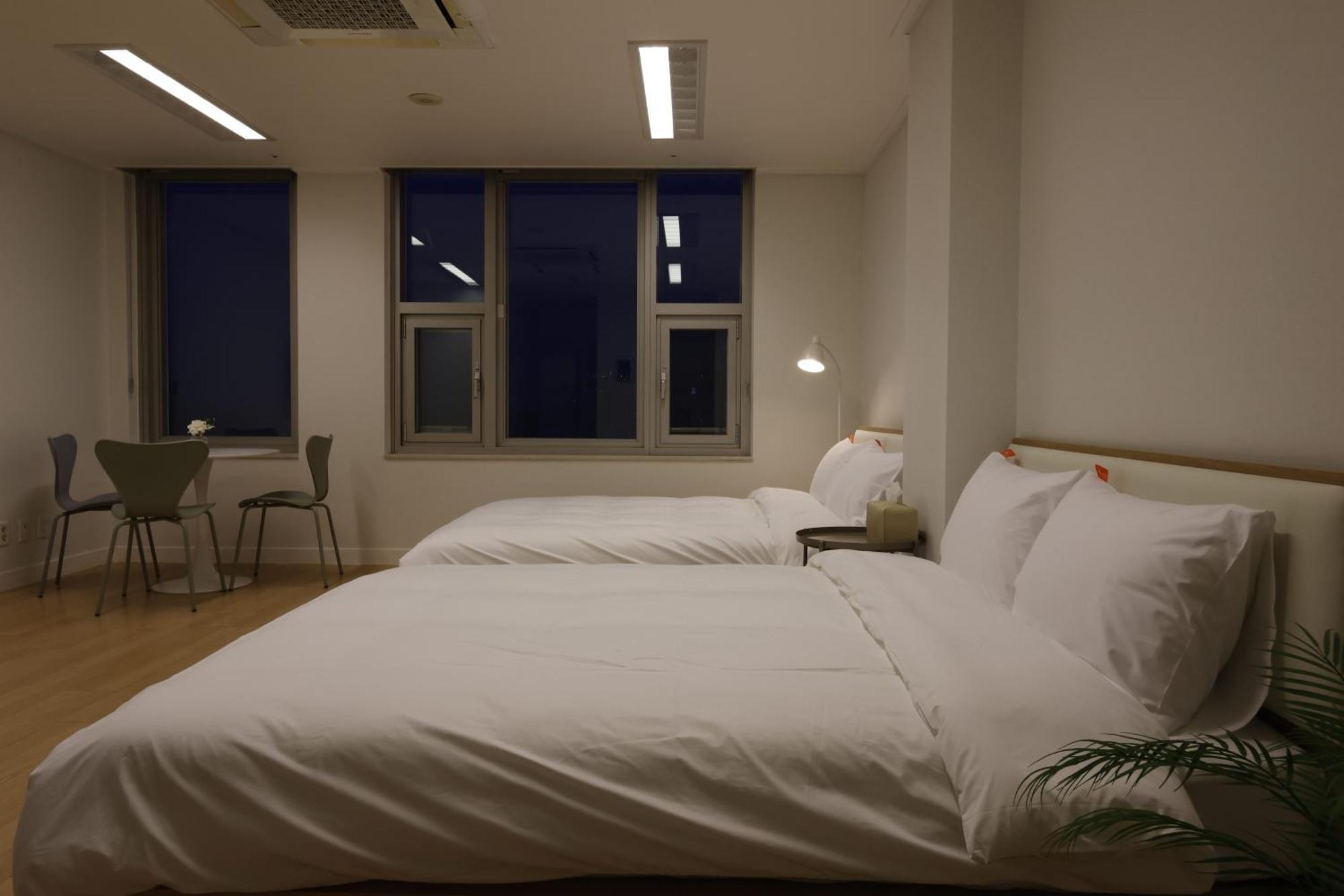 סיאול "Grand Opened" Maxtyle Guesthouse Dongdaemun מראה חיצוני תמונה